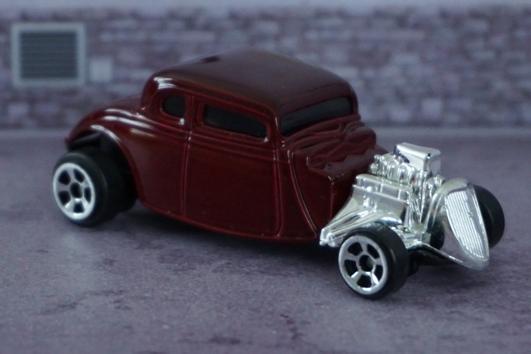 Maisto Modellini d'auto: Maisto `34 Ford Hot Rod COOL !!!!!!!!!!!!! – Usato da Reiden venduto da Doppeldecker69