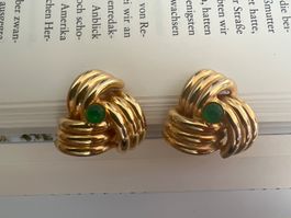 Vintage Ohrclips Goldfarben mit grünem Stein