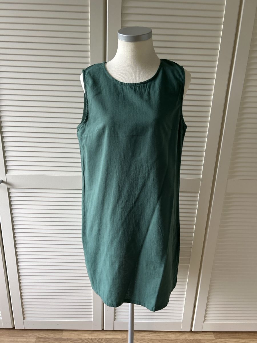 Kleider: Grünes Baumwollkleid Grösse M – Gebraucht aus Chur von muggali