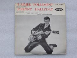 Vinyl Single   EP  JOHNNY HALLYDAY