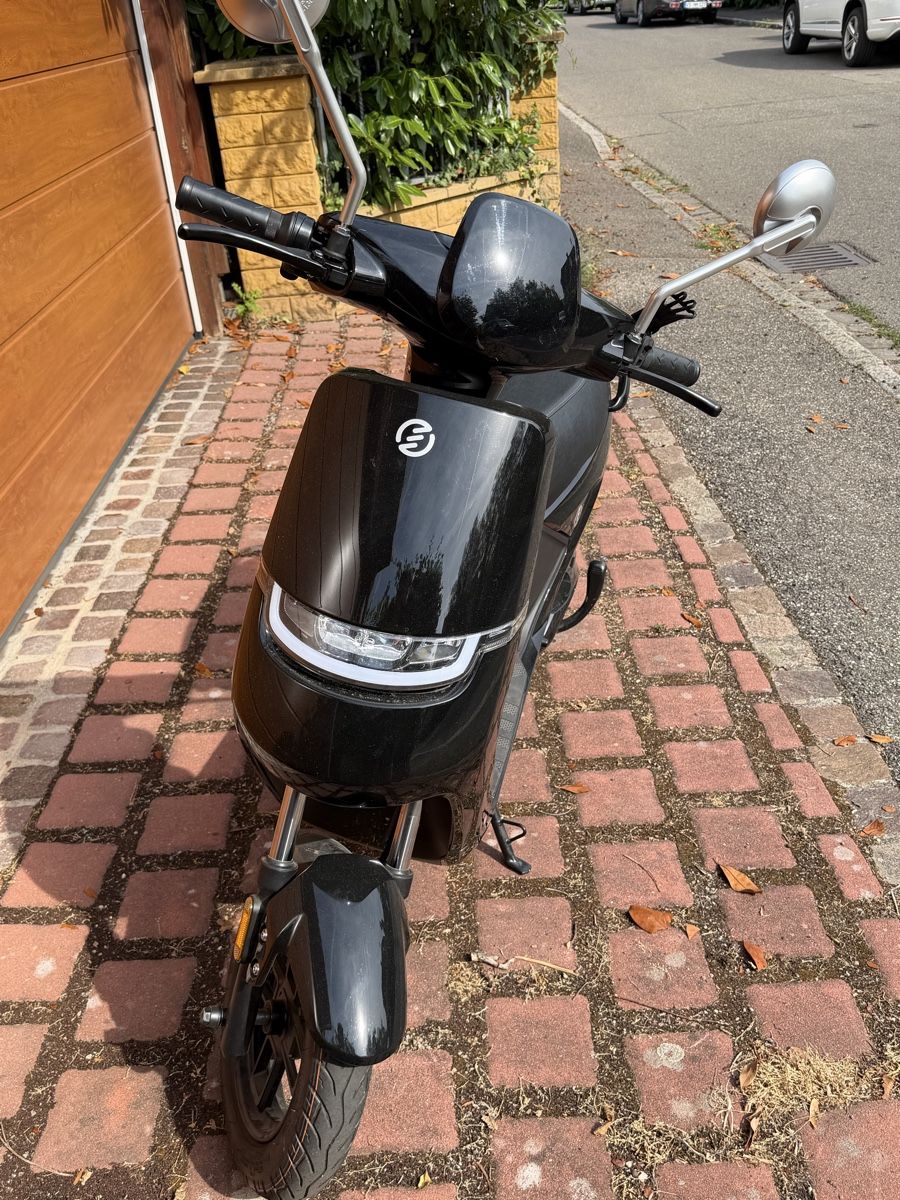 Scooter: SWFT MAXX E-Roller im neuwertigen Zustand 200km – Usato da Zeiningen venduto da geo_j8wx 4