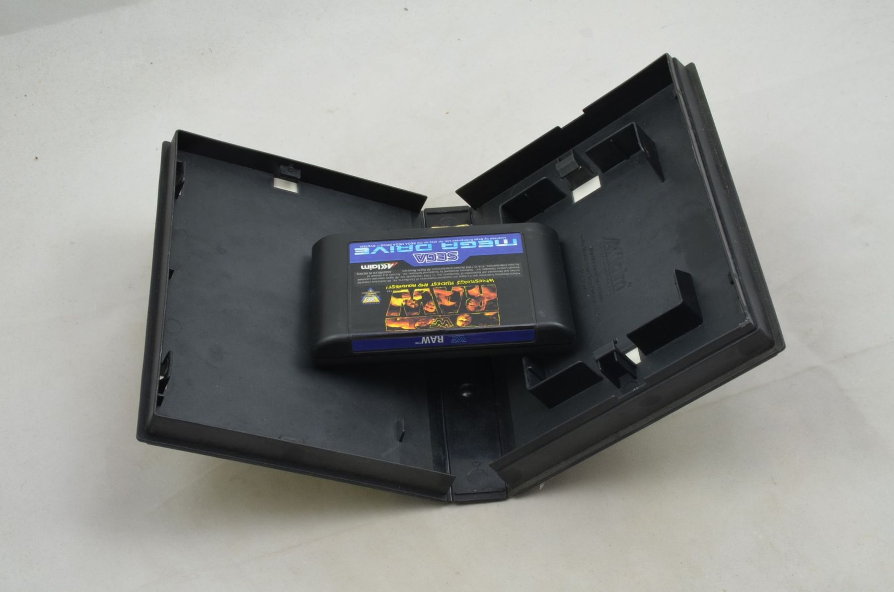 Spiele: WWF Raw Sega Mega Drive Spiel CB – Gebraucht aus Buchs AG von SellAndBuyX 2