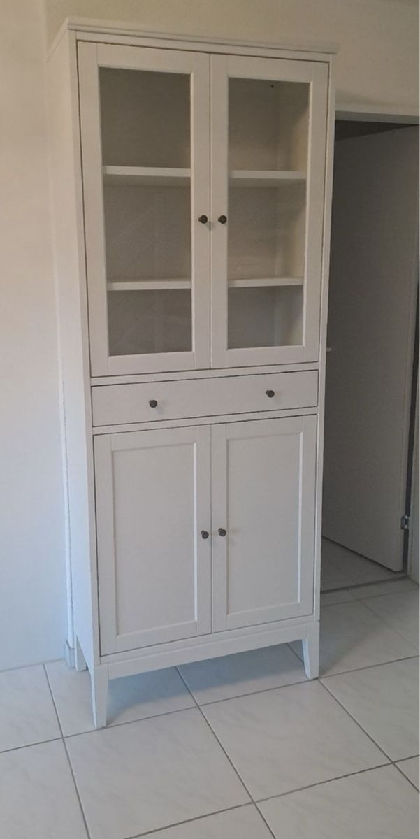 Vetrine: Ikea IDANÄS Vitrine – Usato da Diessenhofen venduto da Ibrahim_dndr