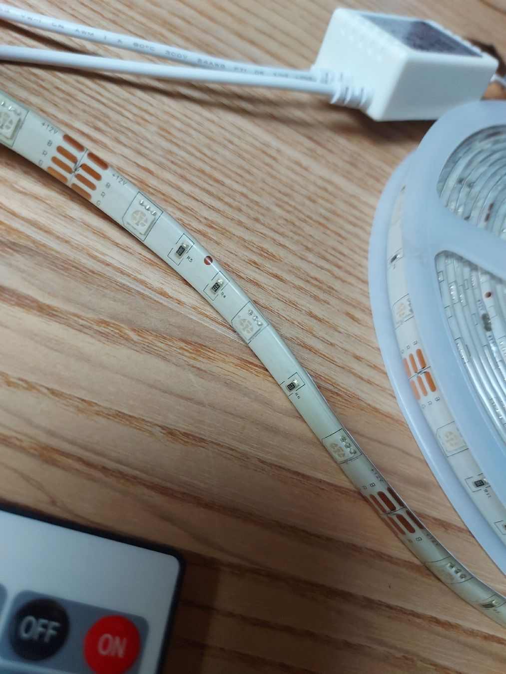 Ghirlande e barre luminose: LED Streifen – Nuovo e nell'imballaggio originale da Lotzwil venduto da sarah._g 7