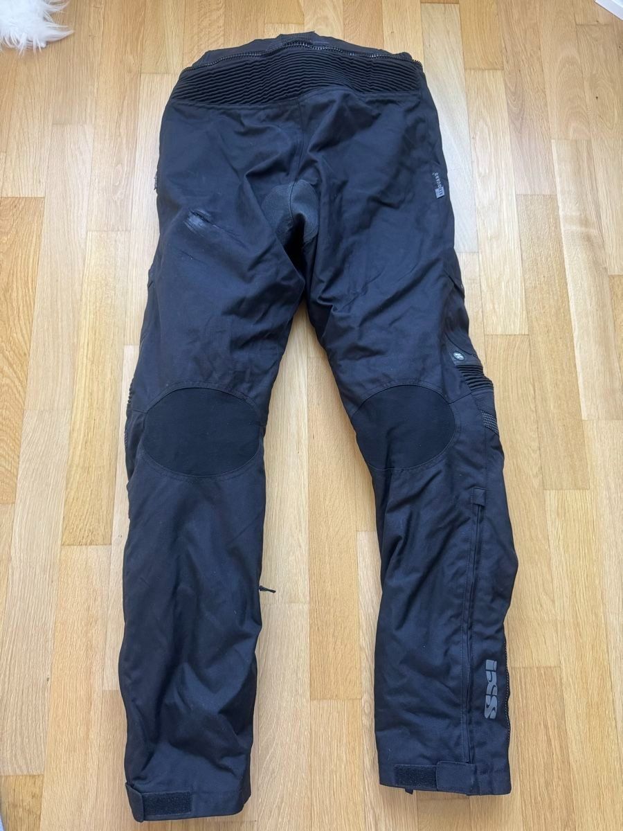 IXS Pantalons: Motorradhose – Défectueux à Würenlos par Eyeq 1