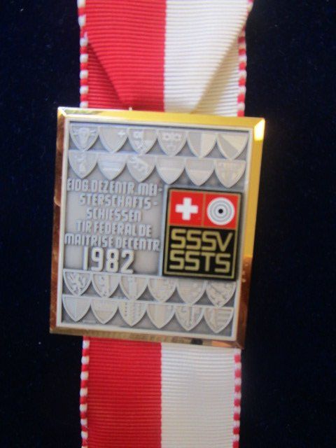 Medaillen: SSSV SSTS Meisterschaft Maitrise 1982 - TOP – Neu (gemäss Beschreibung) aus Luzern von Horoskop1 1