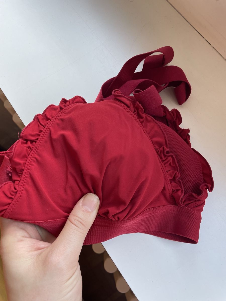 Altra biancheria intima: Roter BH/Bikini, Grösse ca. S/M – Usato da Zürich venduto da Carlajimena 2
