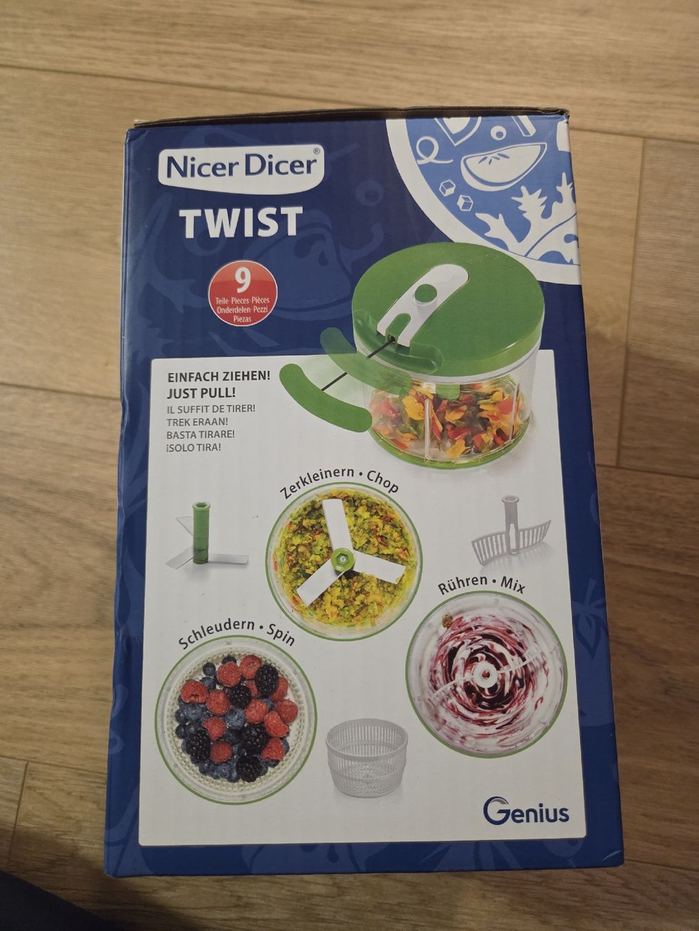 Elettrodomestici da cucina: Nicer Dicer Twist - Gemüseschneider mit 9 Teile – Usato da Märstetten venduto da Computer_GmbH 1
