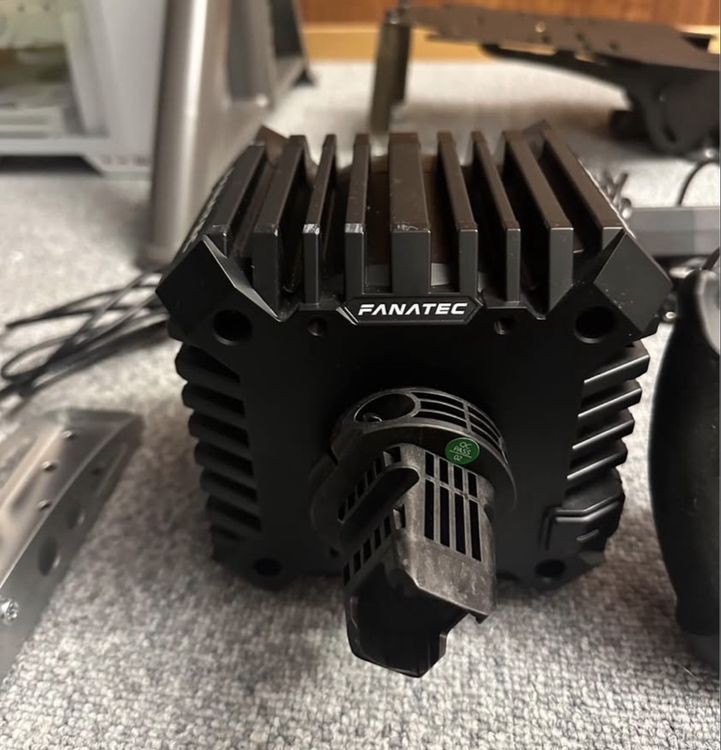 Verkaufe mein Fanatec Simracing-Setup (Gebraucht) in Wienacht-Tobel für ...