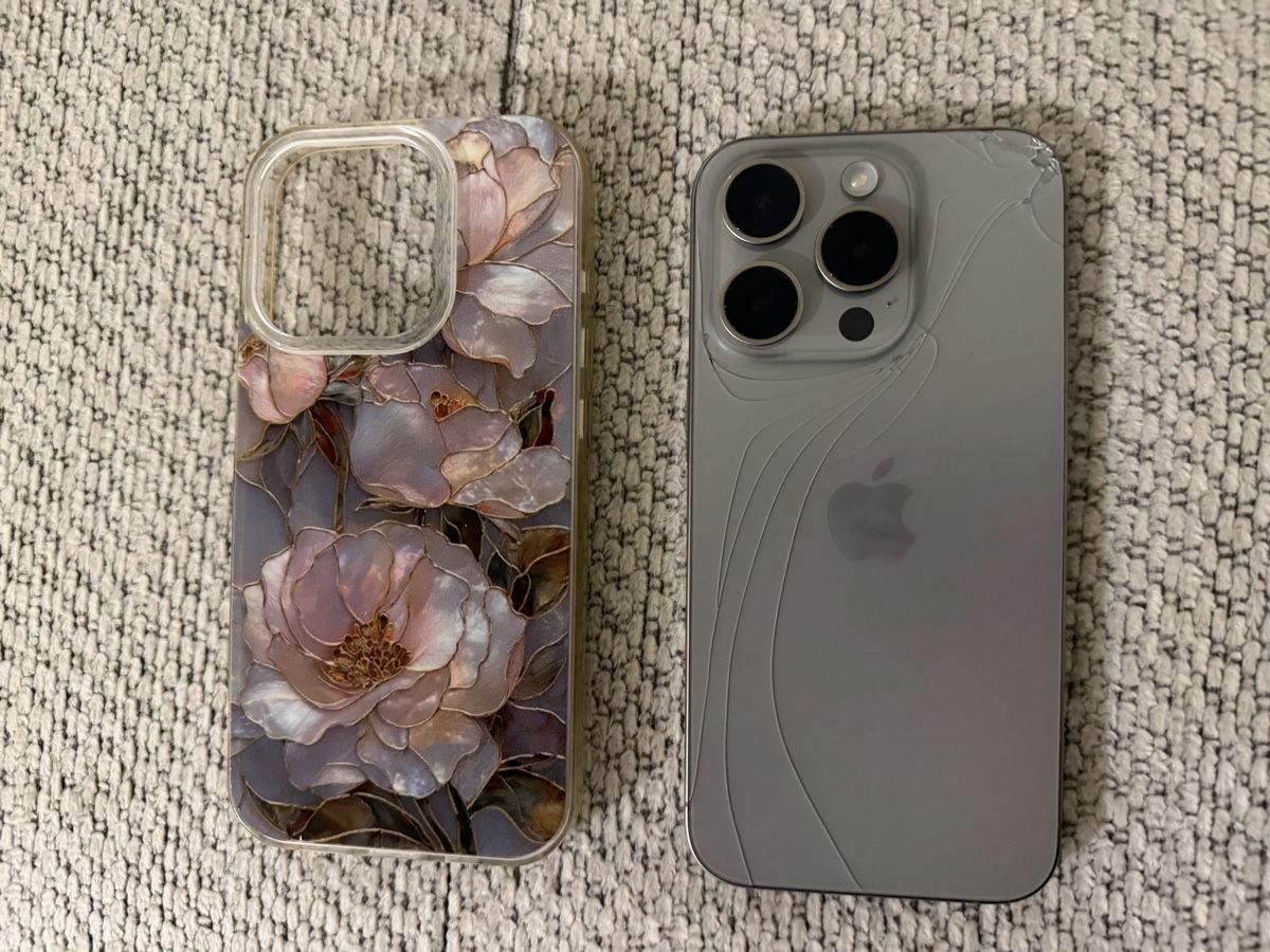 Apple Telefoni cellulari / Smartphones: iPhone 15 pro 128GB – Usato da Beringen venduto da Angelinas.tf 4