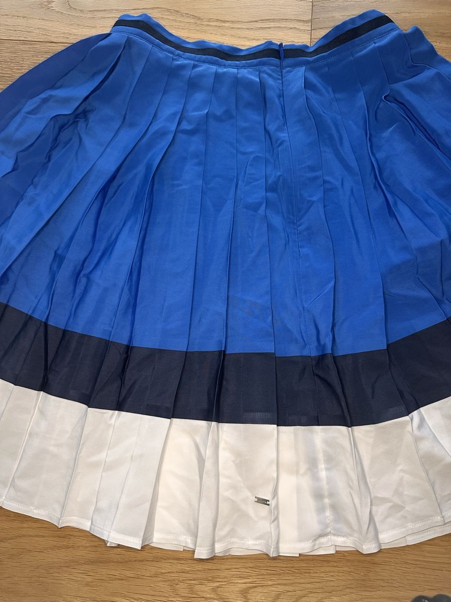 Tommy Hilfiger Jupes: Hilfiger Rock Tommy – Neuf (Voir description) à Pfaffhausen par Klaras_second_hand 1