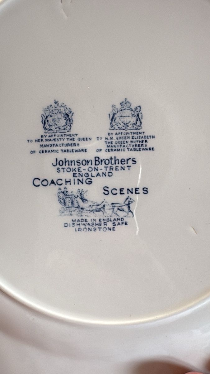 Johnson Brothers Geschirrsets: Set d’assiettes Johnson Brothers – Gebraucht aus Le Grand-Saconnex von C_Sarah 7