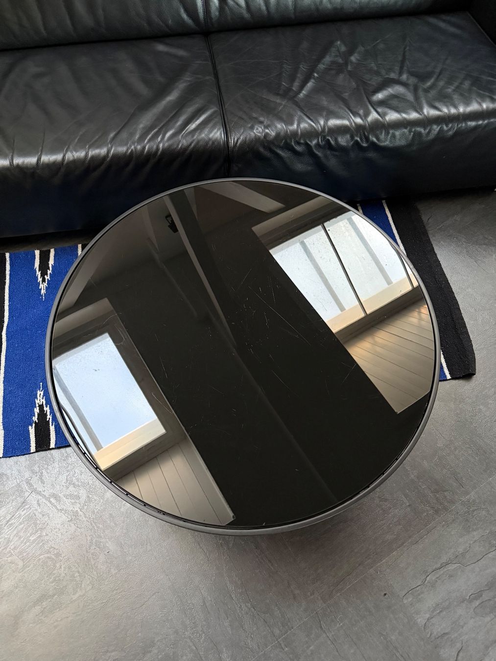 Tavoli: Minimalistischer Drahtkorb Couchtisch schwarz mit getönter – Usato da Müllheim Dorf venduto da Raphael88swiss 2