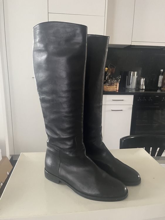 Bottes hautes en cuir noir 1
