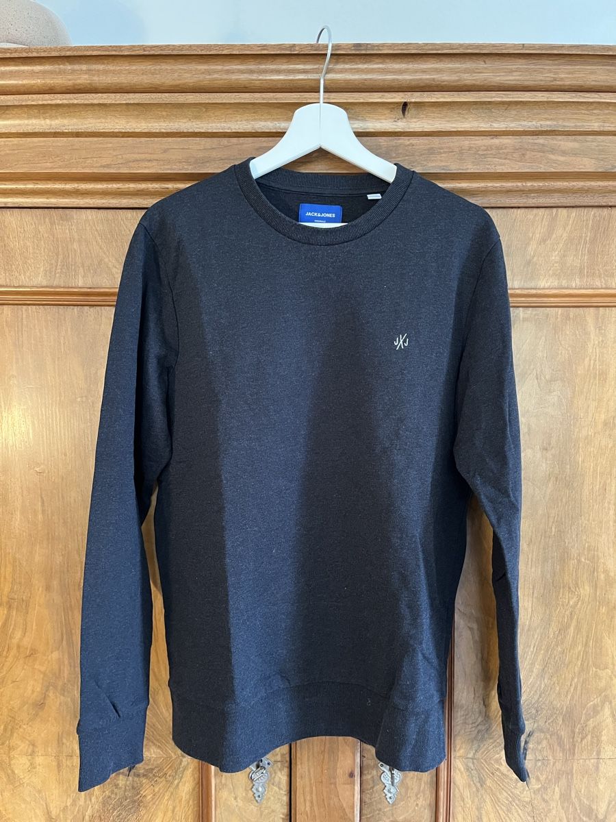 Jack & Jones Pullover & Sweatshirts: Pullover, dunkelgrau, Gr. M, Jack&Jones – Gebraucht aus St. Gallen von Gloom22 1