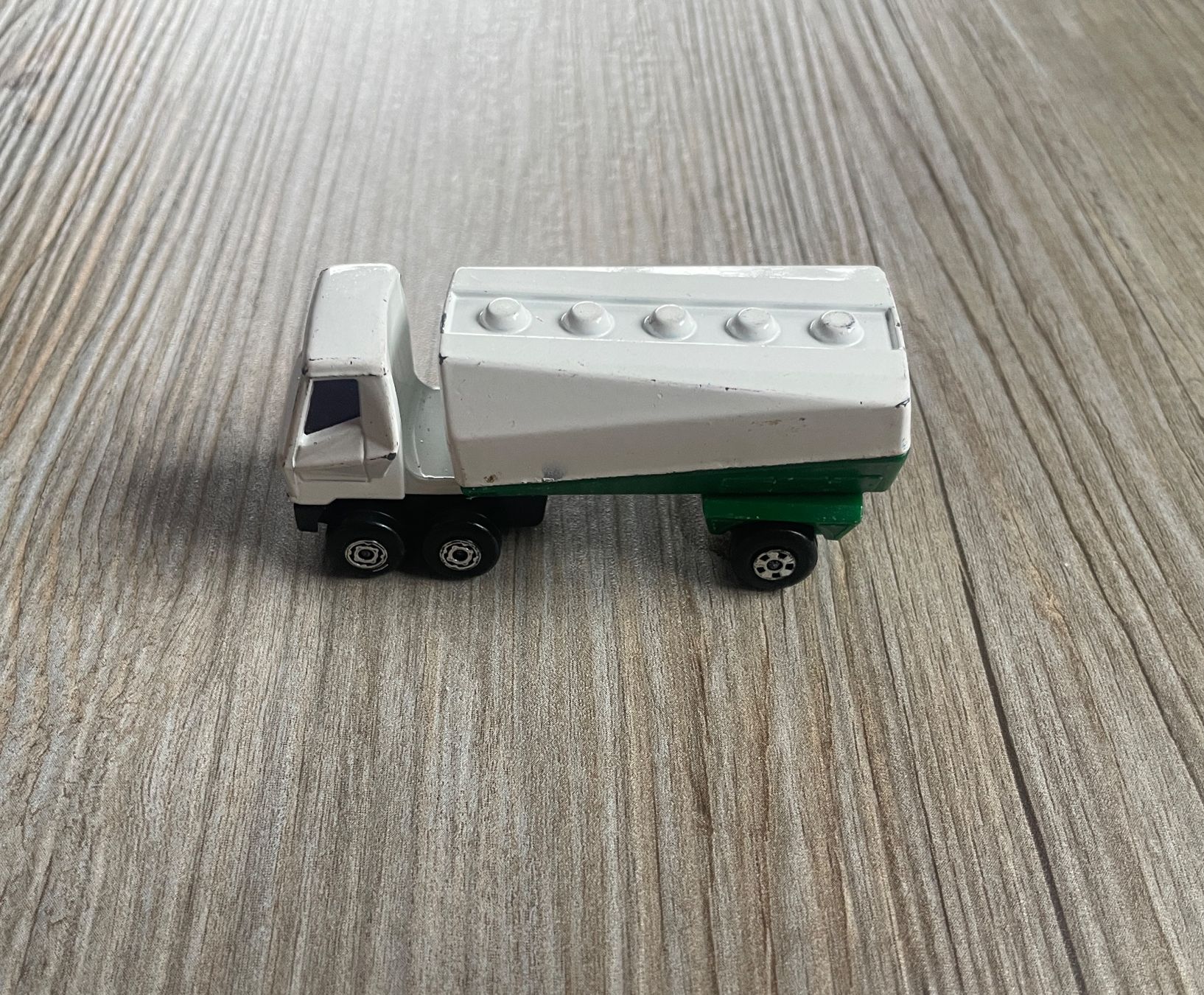 Matchbox Modellautos: Matchbox Freeway Gas Tanker No. 63 1973 – Gebraucht aus Wichtrach von BRASLETTI_76 1
