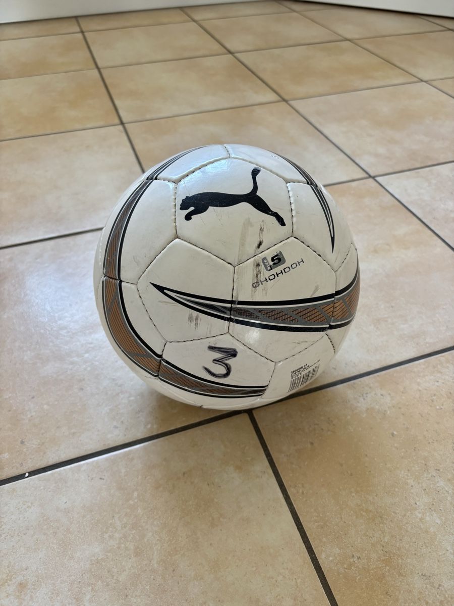 Puma Bälle: Ballon de foot  – Gebraucht aus Denens von RomainSecondeMain