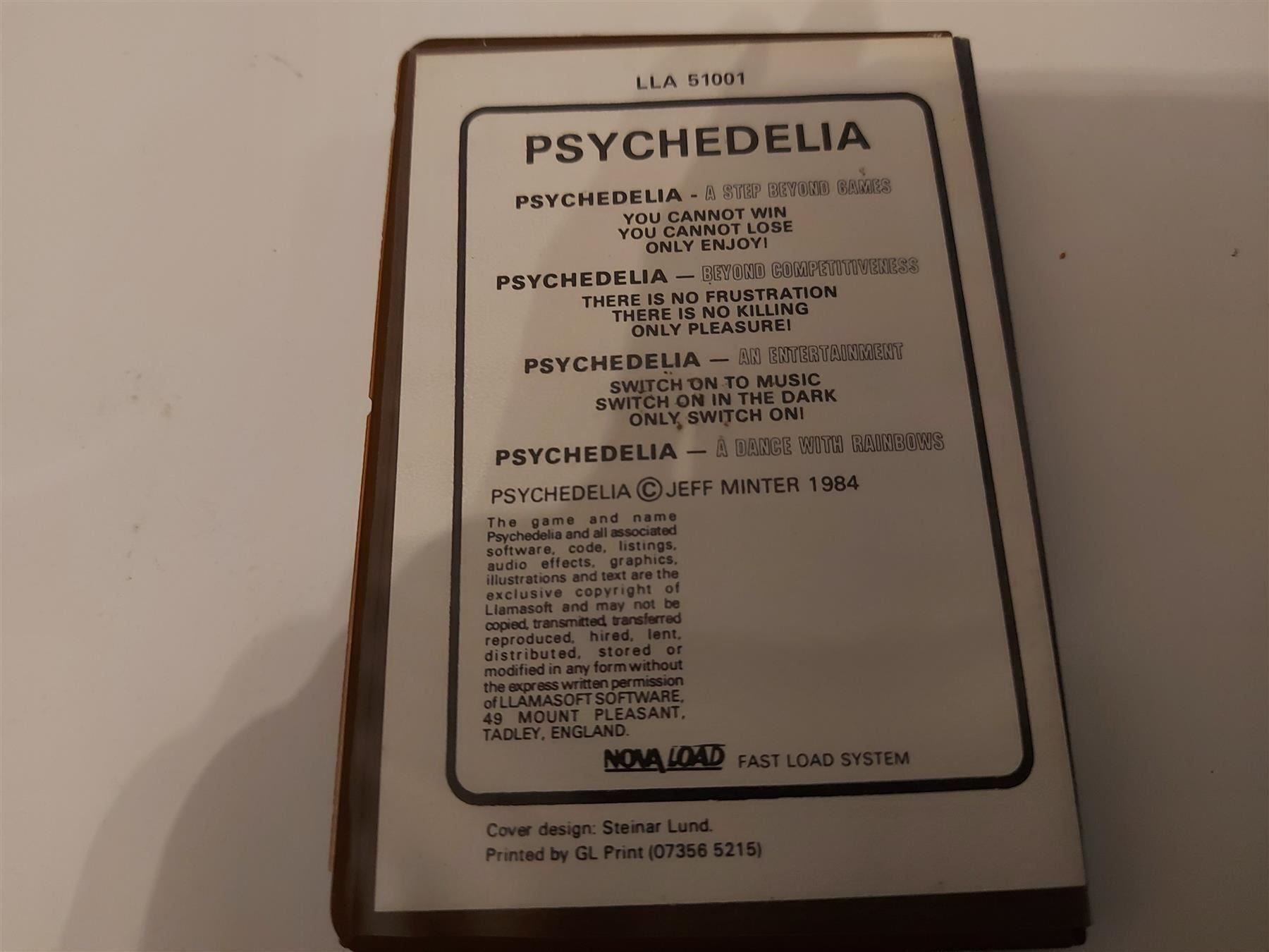 Hemden, T-Shirts & Polos: Psychedelia Commodore 16 C16 – Gebraucht aus Aarau von Kaesekuchen2000 2