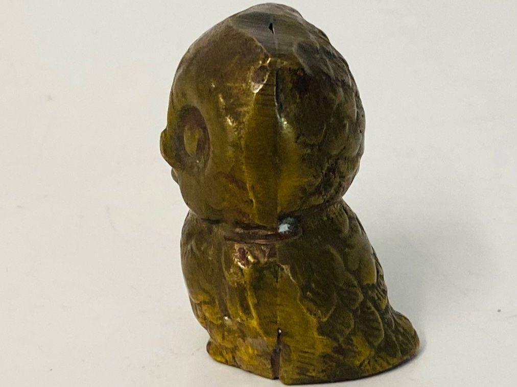 Statuette: Briefbeschwerer Talisman Eule Messing Mid Century 60s – Usato da Zürich venduto da Arche_Brockenhaus 3