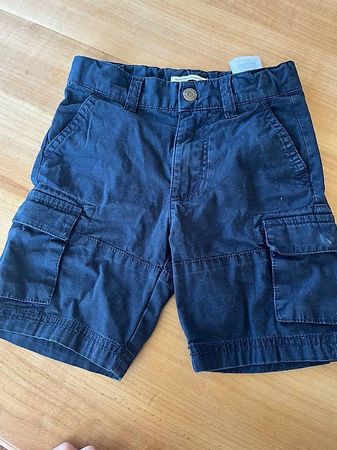 Shorts 110