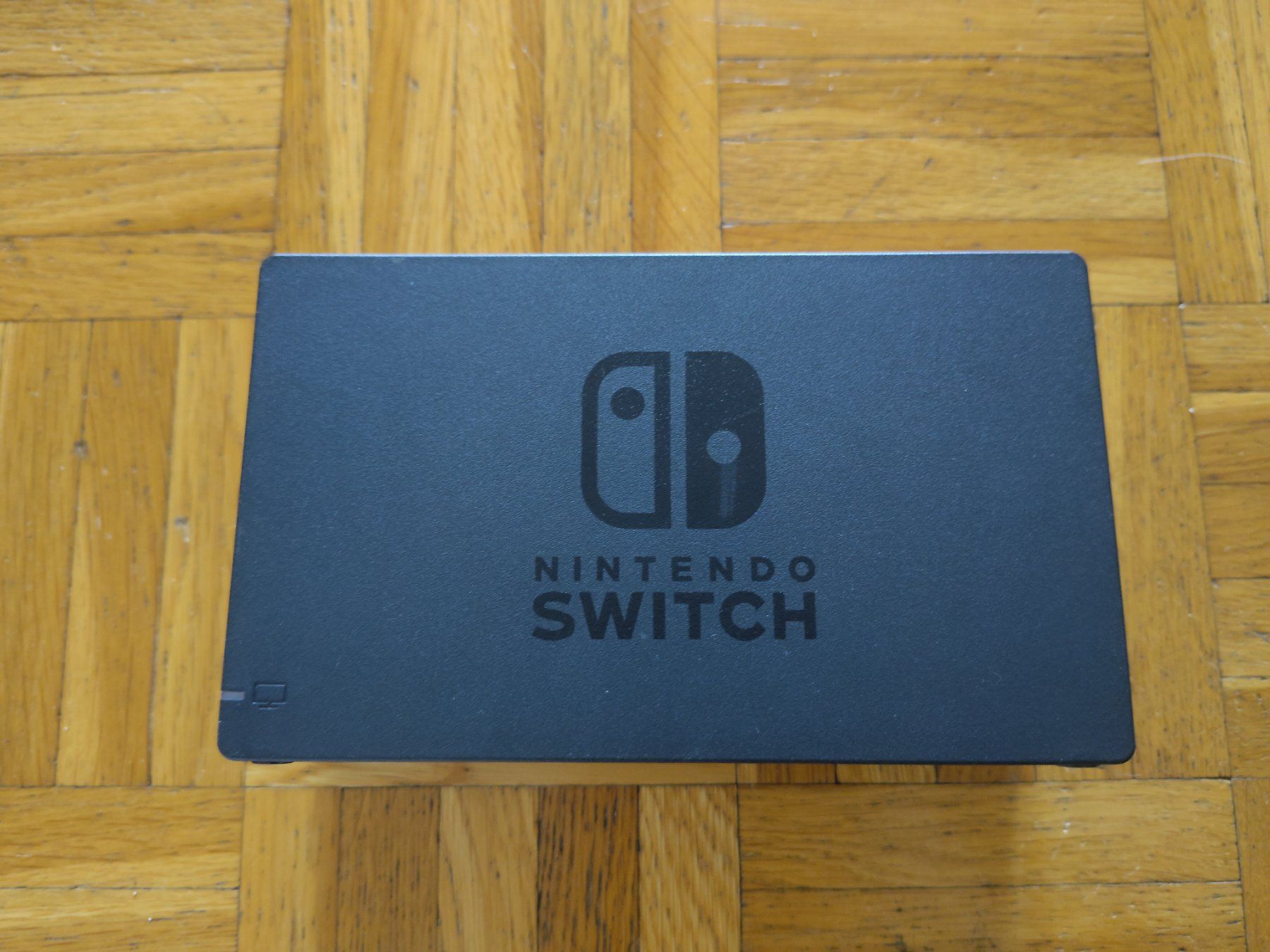 Dockingstation: Original Dock für Nintendo Switch {48} – Gebraucht aus Wohlen AG von gnabbr