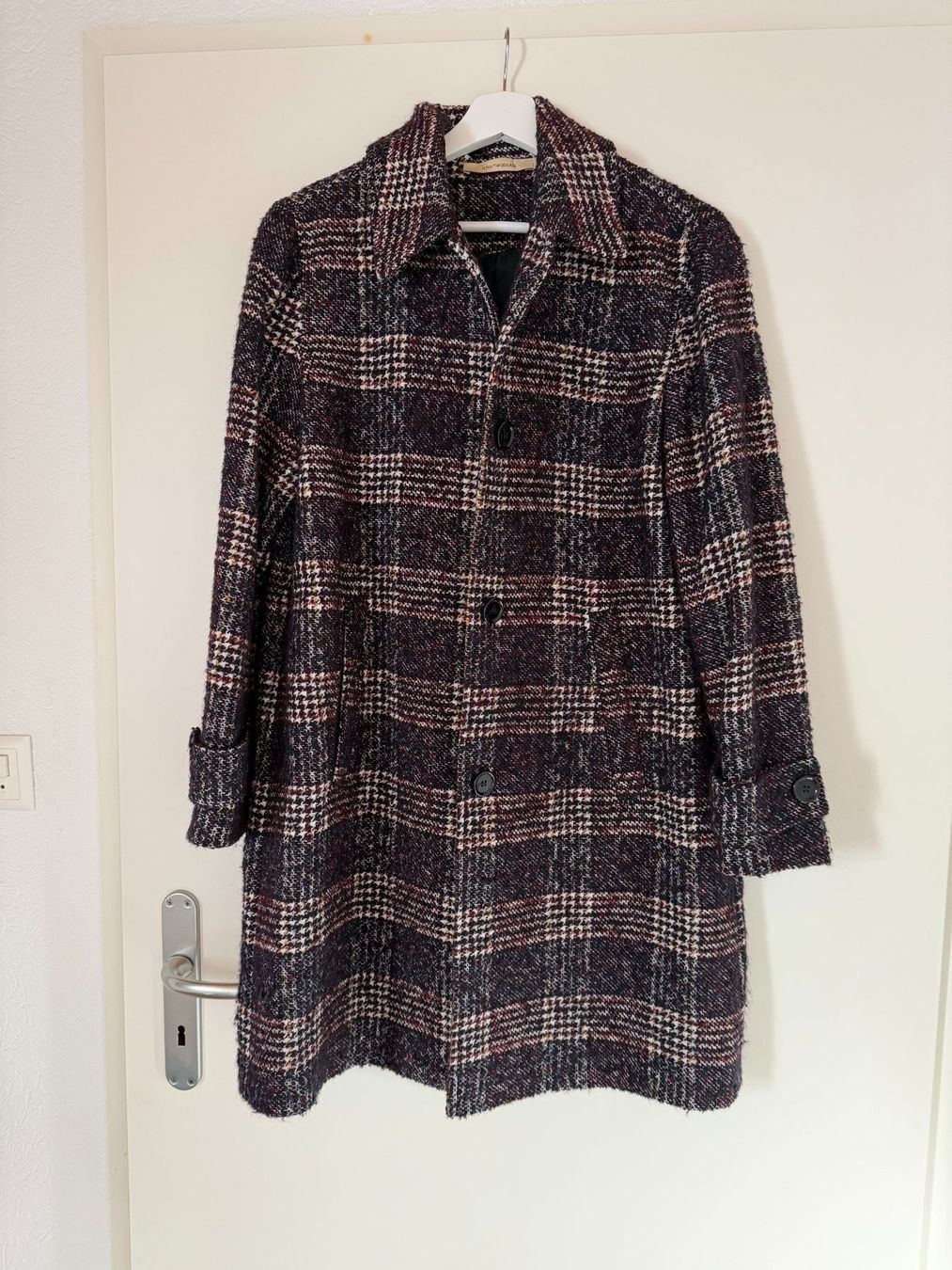 Cappotti: Manteau en laine – Usato da Grandvaux venduto da b_lucia_s 1