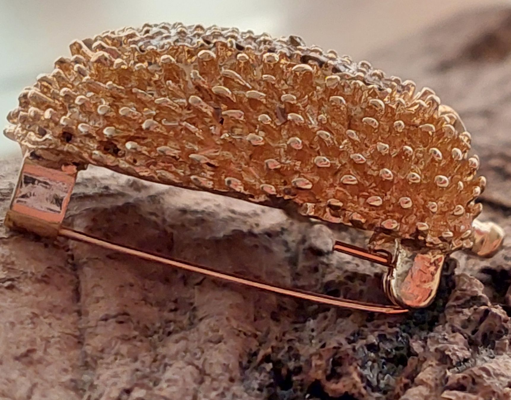 Broschen & Nadeln: Brosche Igel gold farbig mit Strass – Neu (gemäss Beschreibung) aus Oberwil BL von Hunajakakku 6