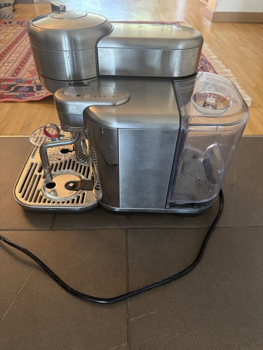 Nespresso Kaffeemaschinen & Espressomaschinen: Nespresso Vertuo Creatista – Gebraucht aus Zürich von acfaruk 3