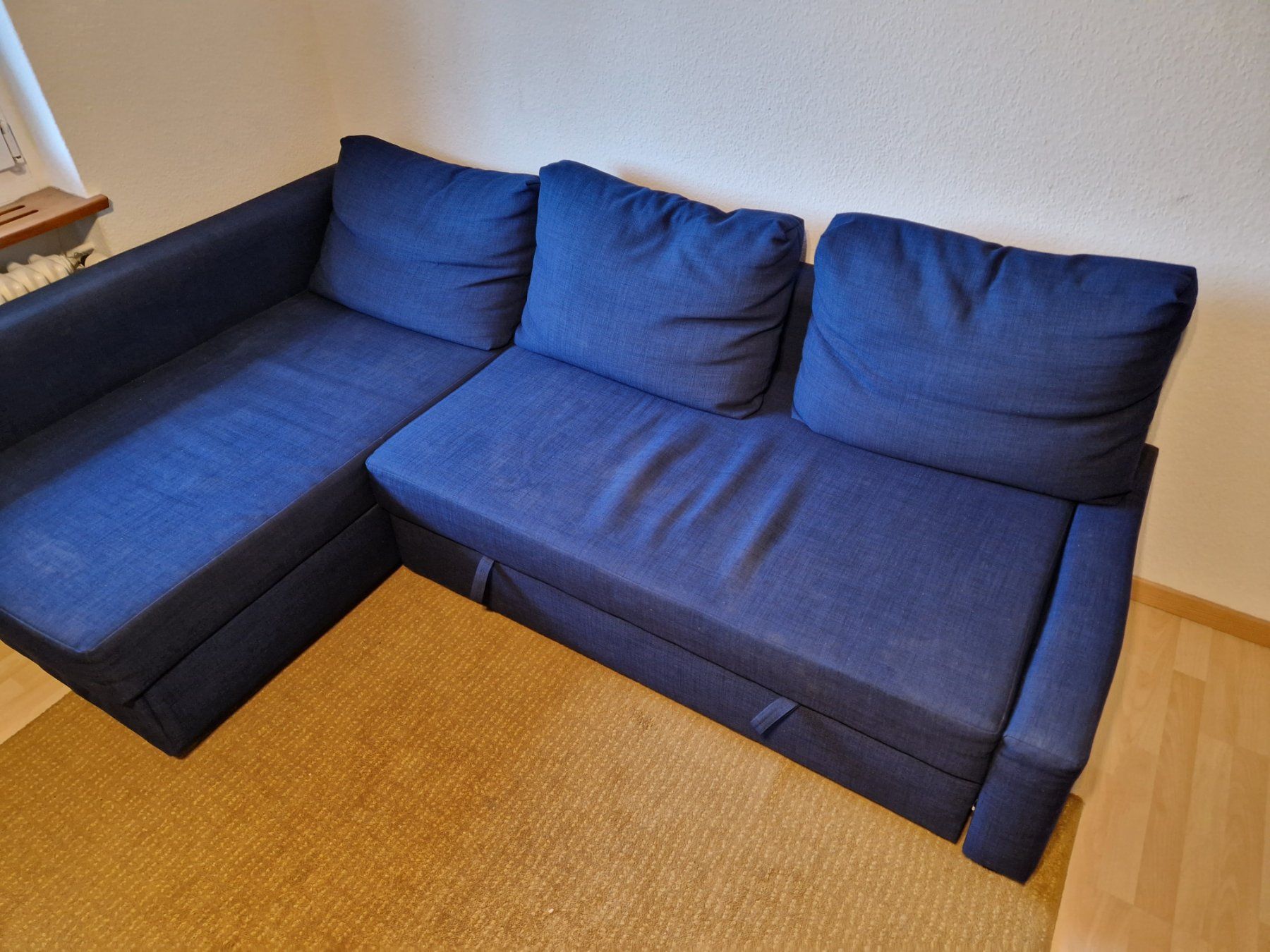 Ikea Divani: Ecksofa mit Schlaffunktion & Bettkasten // Corner Sofa – Usato da Dübendorf venduto da sel_2mxt