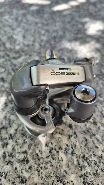 Pezzi di ricambio: Schaltwerk Shimano 600 – Usato da Wallisellen venduto da Mitemike