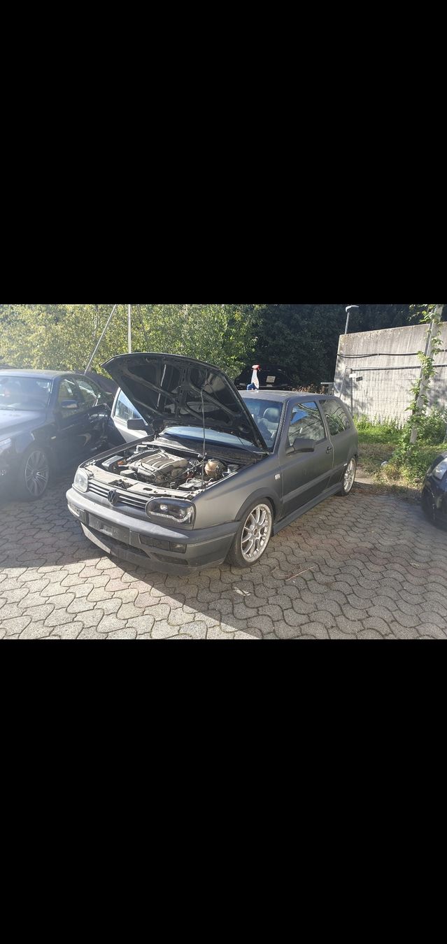 VW Autos: vw golf gti 16v – Gebraucht aus Giornico von cosworth00 2