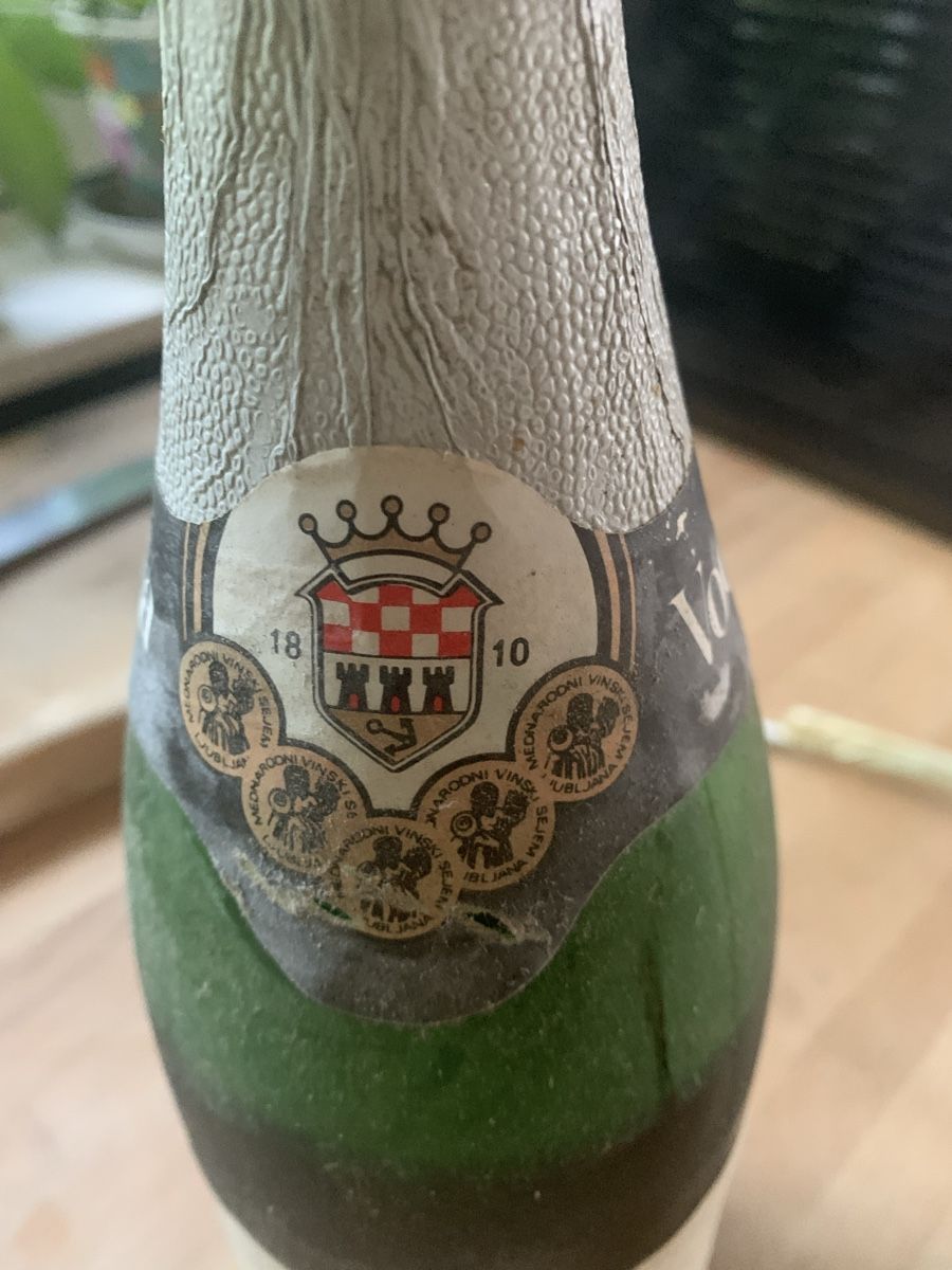 Bouteilles: Alte Schaumweinflasche 1982 oder früher, geöffnet  – D'occasion à Brugg AG par Simone92 5
