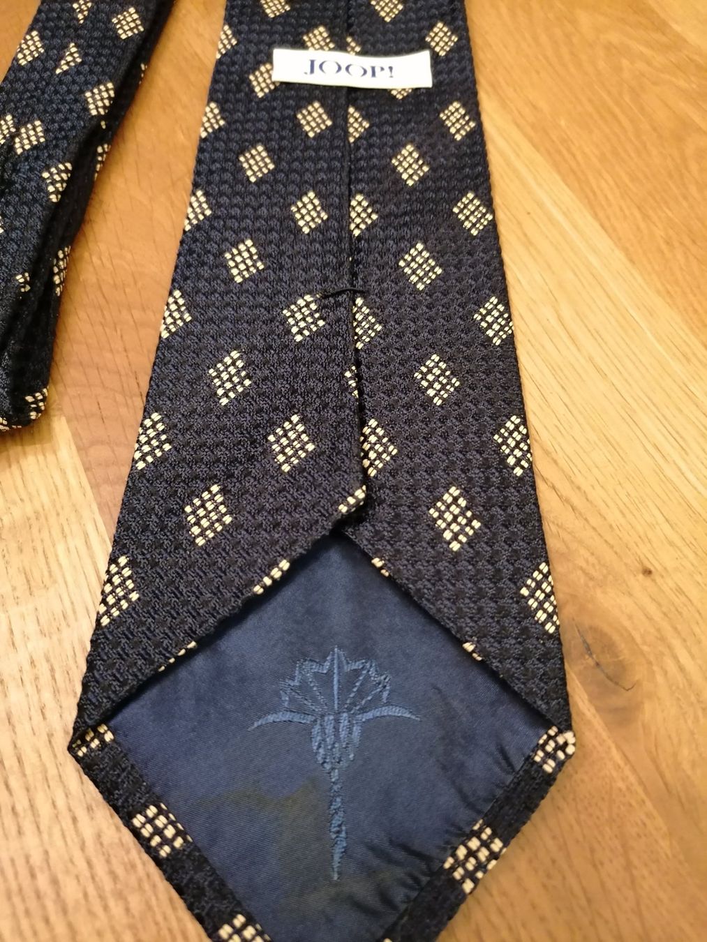 Joop Cravatte: JOOP Krawatte 100% Seide - Nr. 174 – Usato da Basel venduto da vintagecollector 2