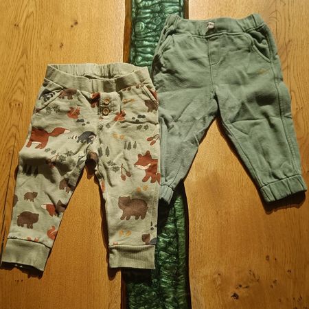 Hosen Grösse 80