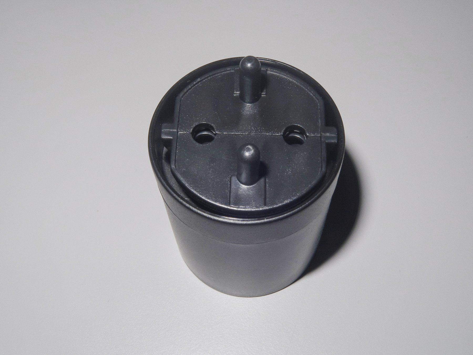 Unità & Adattatore: FIX Adapter Deutschland CEE7 | Schweiz T12, schwarz – Nuovo e nell'imballaggio originale da Hombrechtikon venduto da Bluecoral