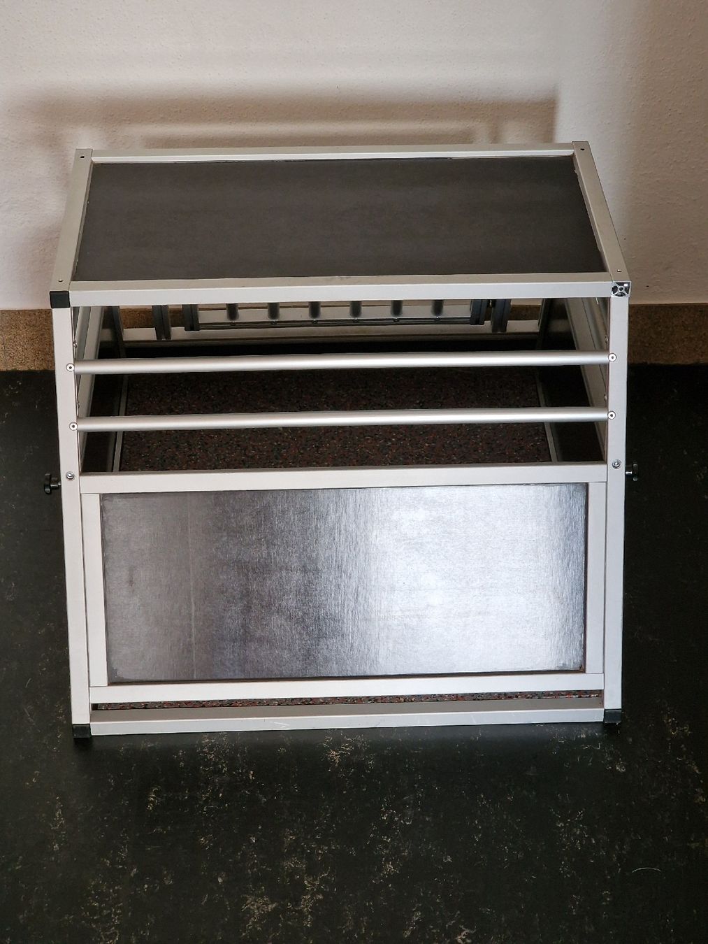 Gabbie, trasporto & Sicurezza: Hundetransport Box Kebox – Usato da OLTEN venduto da cmyk3 1