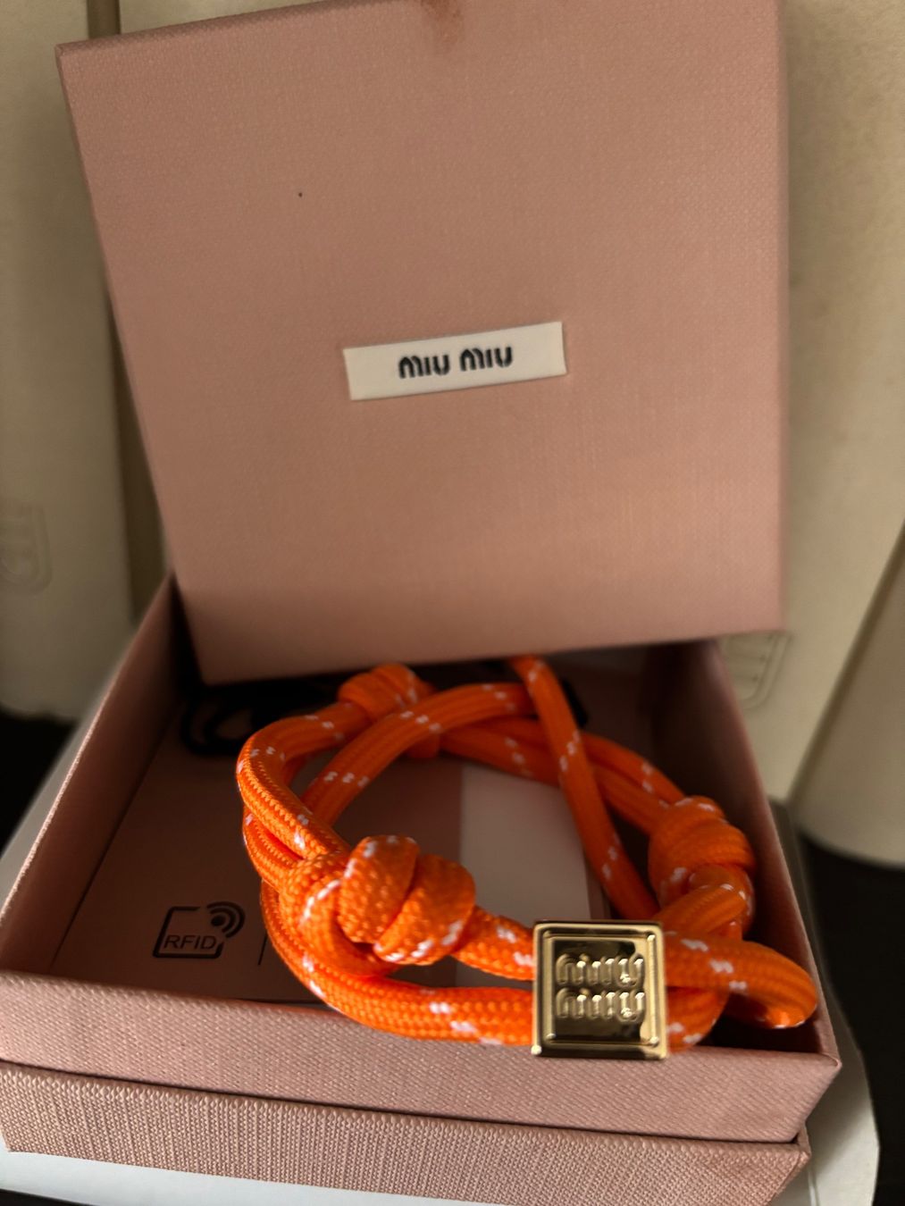 Miu Miu Bracelets: Miu Miu – D'occasion à Carouge GE par Lm88km