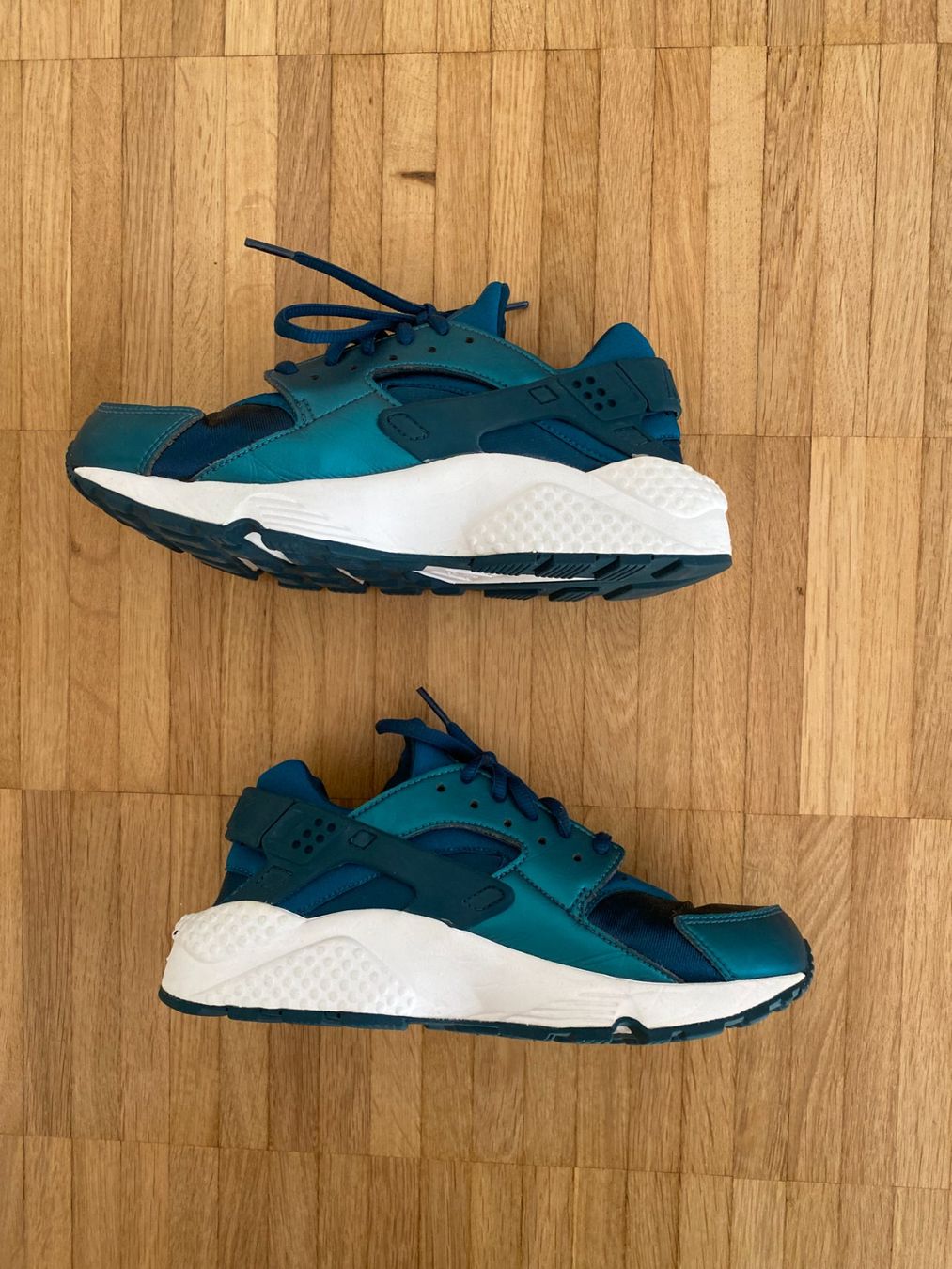 Nike Scarpe da uomo: Petrolfarbene Nike Huarache – Usato da Luzern venduto da champagnelaury 4
