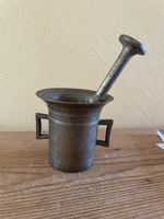 Antiker Mörser mit Stössel