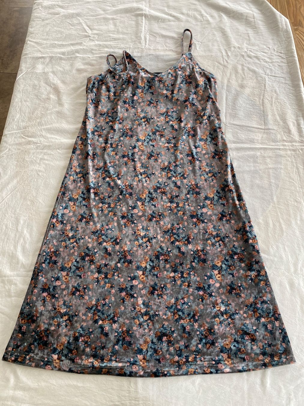 Kleider: Robe Molly Bracken t. M – Gebraucht aus Lonay von Ikoko