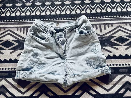 Shorts mit flowers