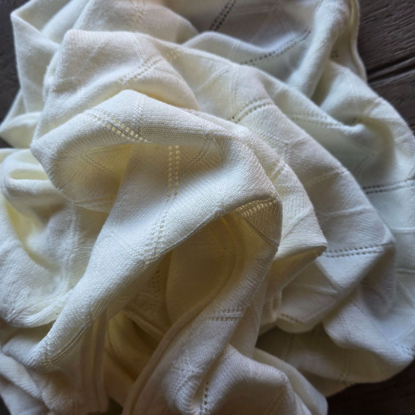 Pulls & Sweat-shirts: 🐸 CASHMERE FEELING PULLOVER S – D'occasion à Môtier (Vully) par Frogs 4