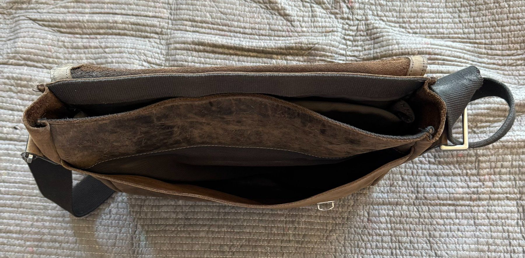 Borse: Strellson Leder Messenger Tasche Braun gebraucht – Usato da Wetzikon ZH venduto da dmp_gq5x 4