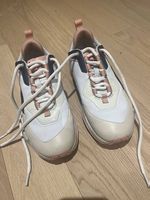 Puma Sneakers Thunder Rive Gauche | Gr. 38