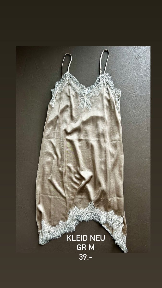Vestiti: Kleid neu mit spitze gr m – Nuovo (secondo la descrizione) da Siebnen venduto da fulli2