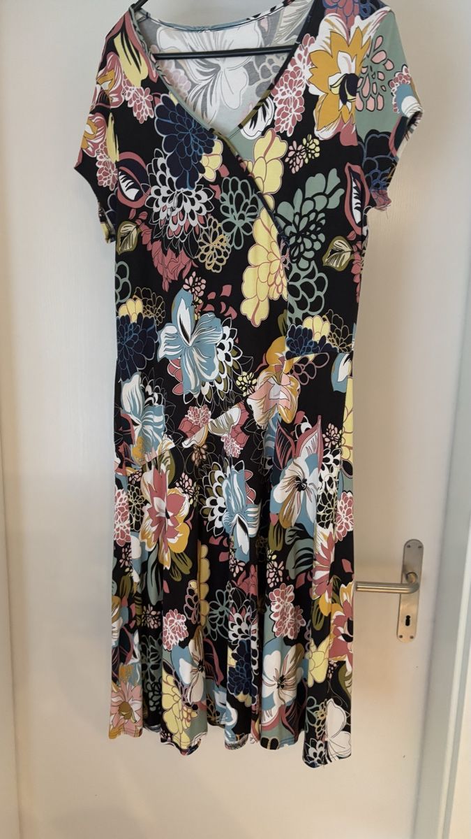 Kleider: Klaus Modelle Sommerkleid – Gebraucht aus Balsthal von wasserente 1