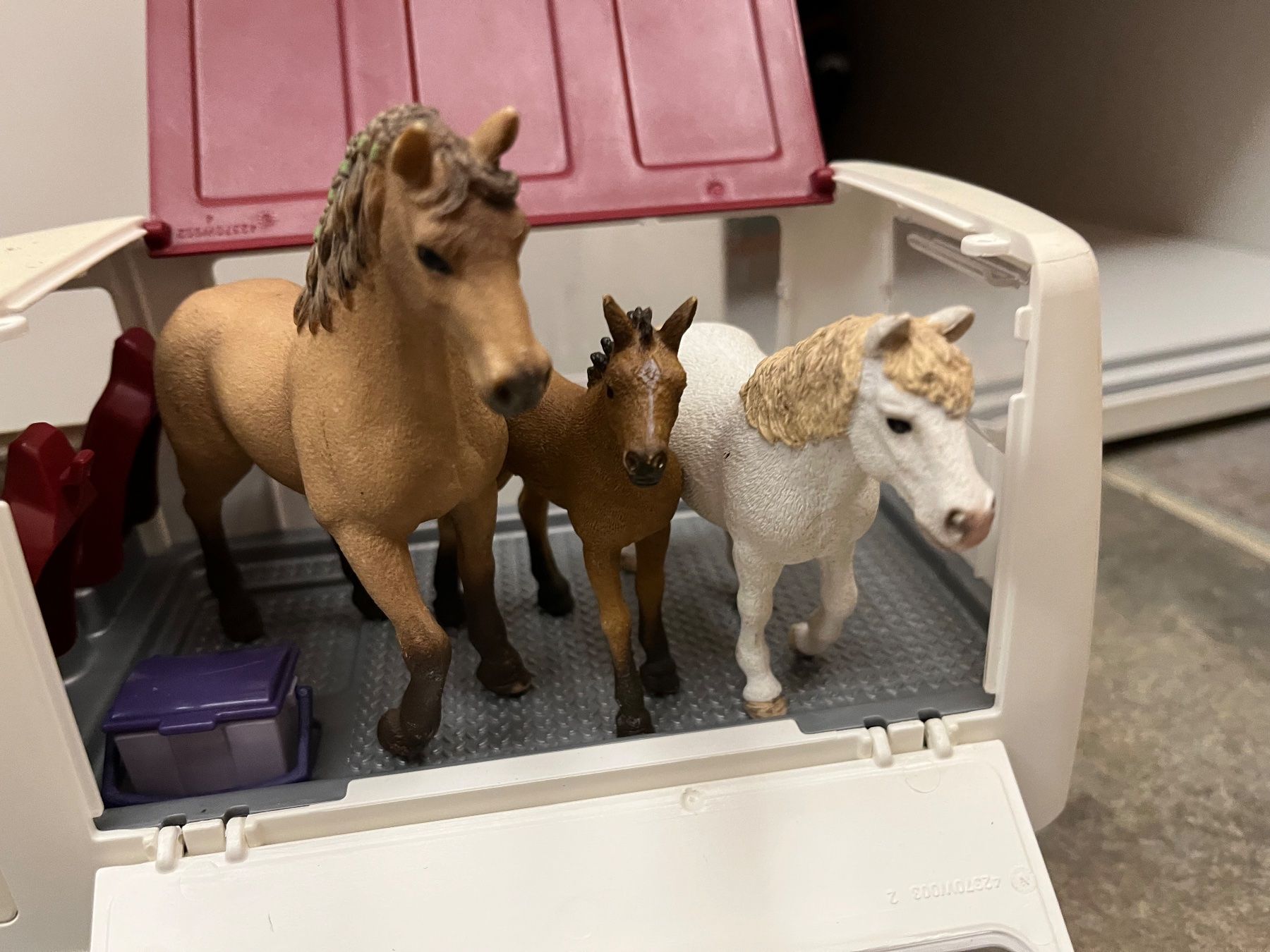 Schleich Spielzeuge: Schleich Pferde Transporter Set – Gebraucht aus Zürich von Nellyliva01 3
