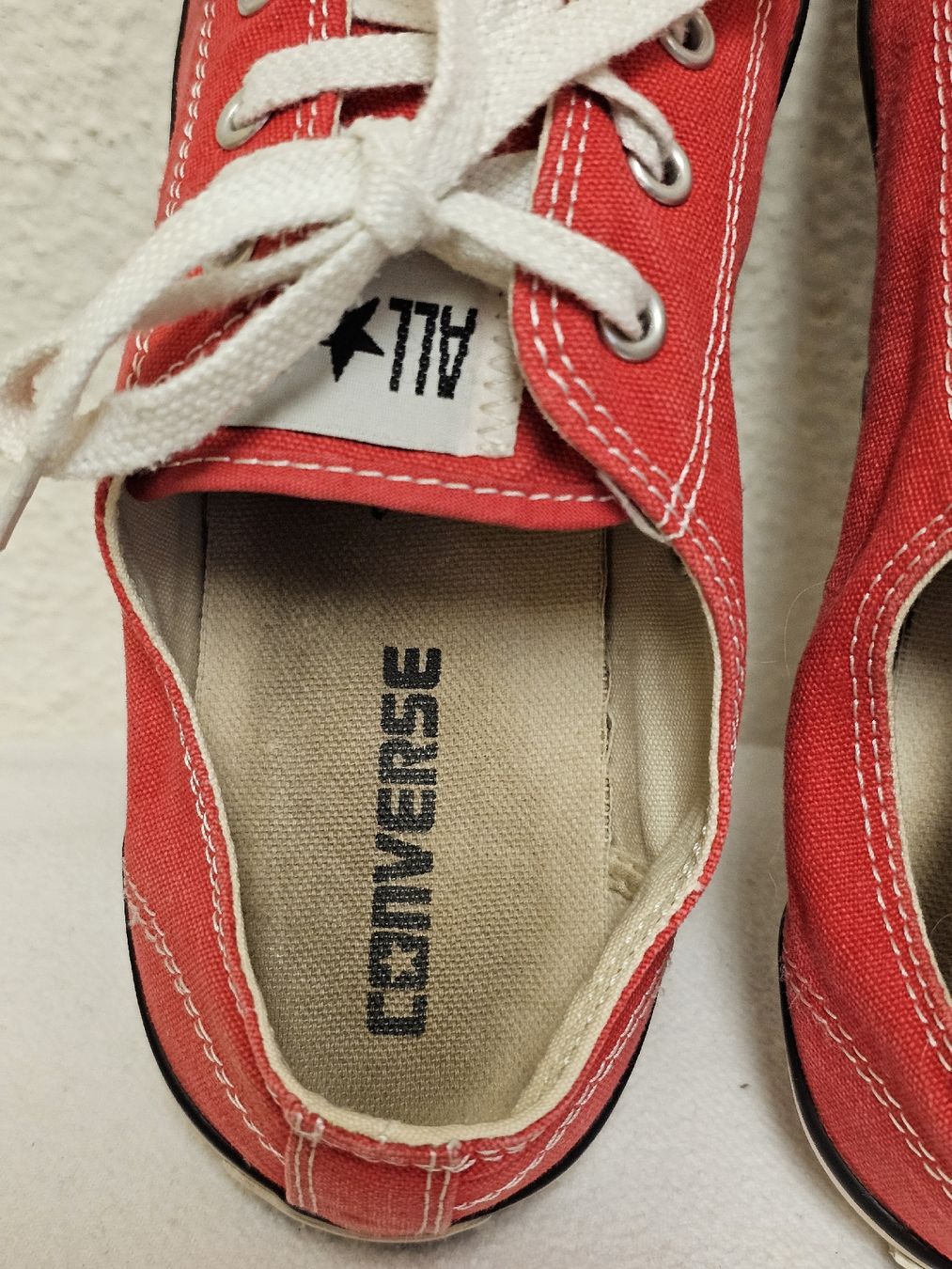 Converse Scarpe da donna: Converse All Star Rote Sneaker Grösse 40.5 Klassisches Model – Usato da Urdorf venduto da ole_mrp9 6