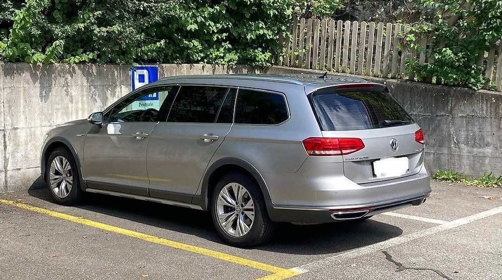 Automobili: VW Passat Alltrack 2017 4x4 – Usato da Sachseln venduto da sewa20 1