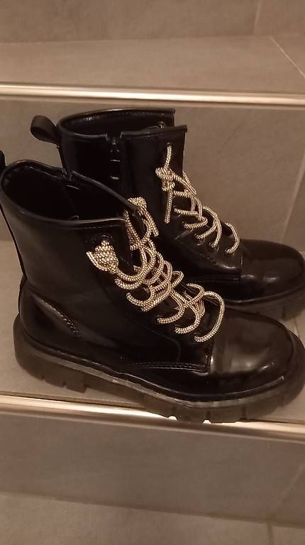 Scarpe da donna: Boots Grösse 37 – Usato da Allschwil venduto da Camy061 2